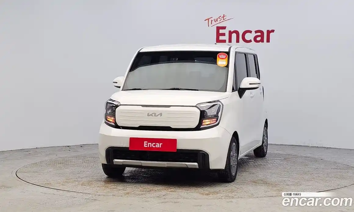 Kia Ray 2023 1.0 Автомат в Москве № 1245079, фото 3