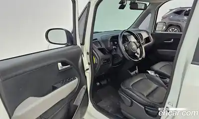 Kia Ray 2023 1.0 Автомат в Москве № 1245079, миниатюра 10