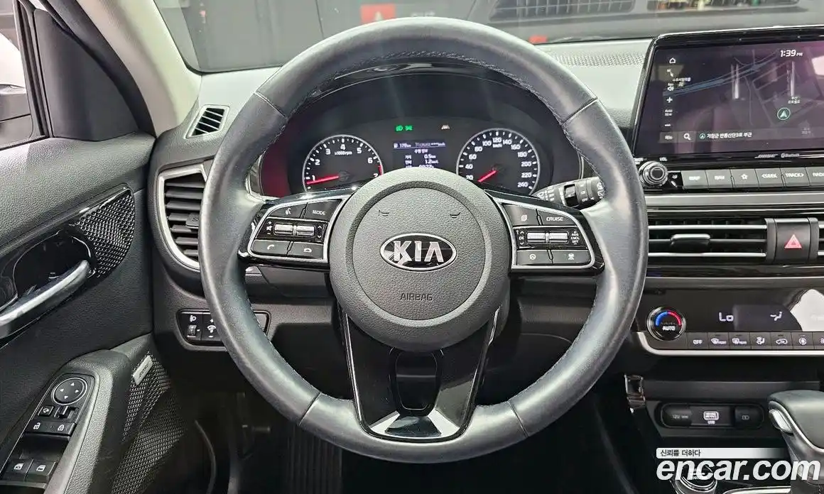 Kia Seltos 2020 1.6 гидро в Москве № 1245151, фото 13