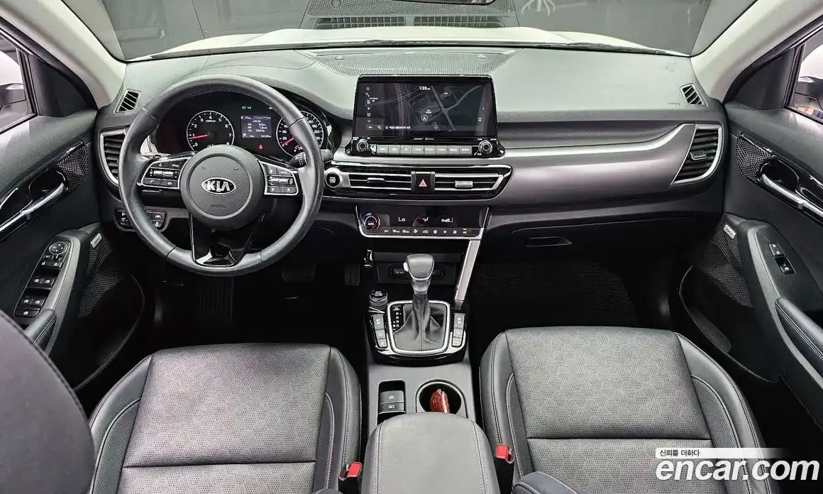 Kia Seltos 2020 1.6 гидро в Москве № 1245151, фото 7