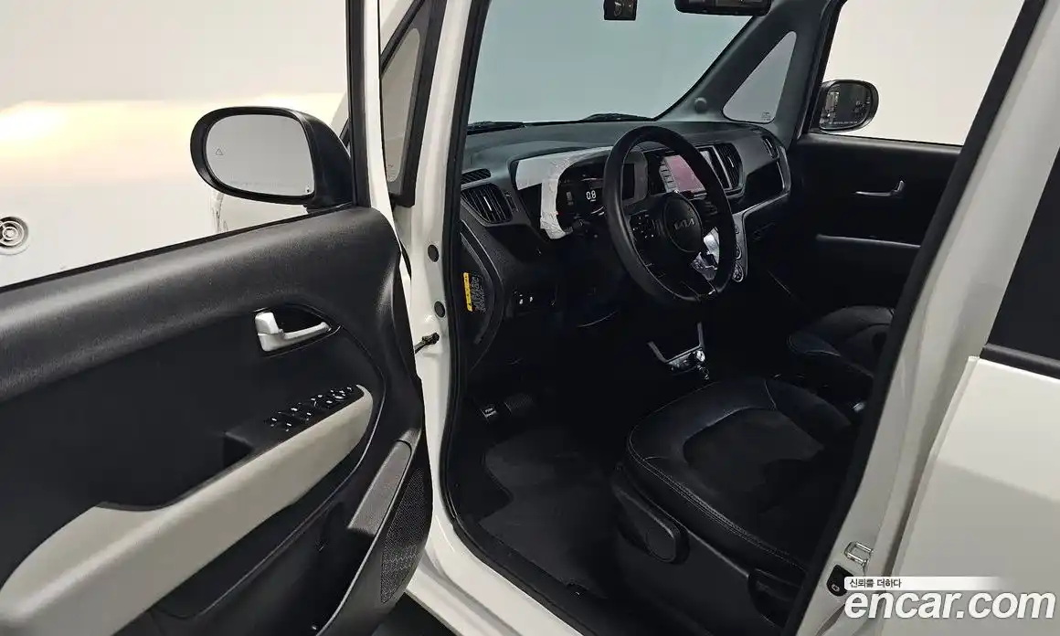 Kia Ray 2024 1.0 Автомат в Москве № 1245153, фото 10