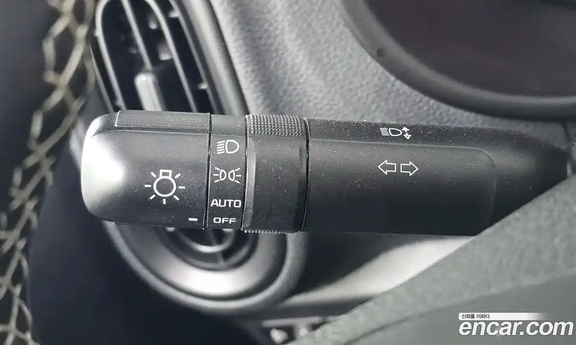 Kia Morning 2023 1.0 Автомат в Москве № 1245171, фото 19