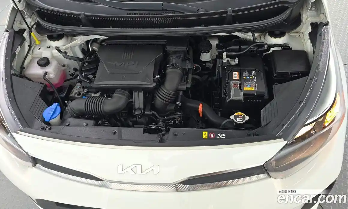 Kia Morning 2023 1.0 Автомат в Москве № 1245171, фото 6