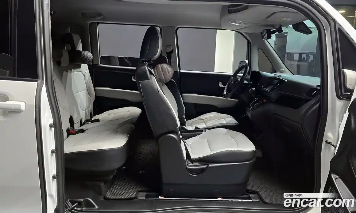 Kia Ray 2023 1.0 Автомат в Москве № 1245193, фото 12