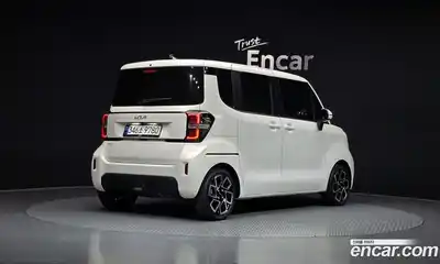 Kia Ray 2023 1.0 Автомат в Москве № 1245193, миниатюра 2