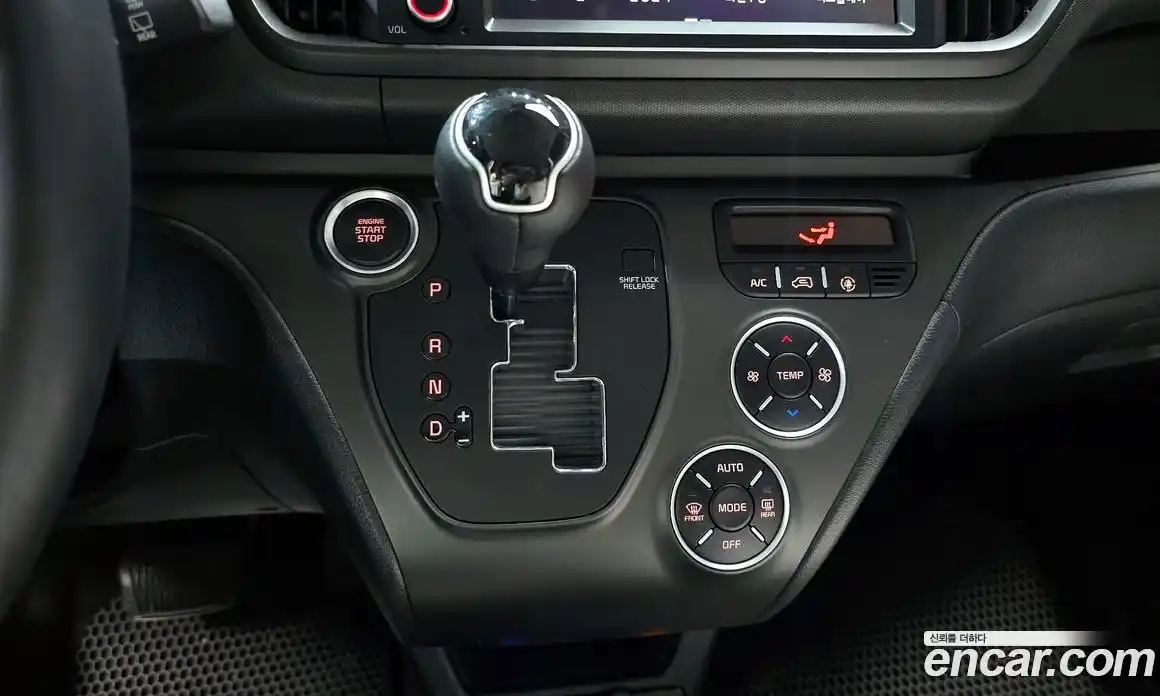 Kia Ray 2023 1.0 Автомат в Москве № 1245193, фото 9