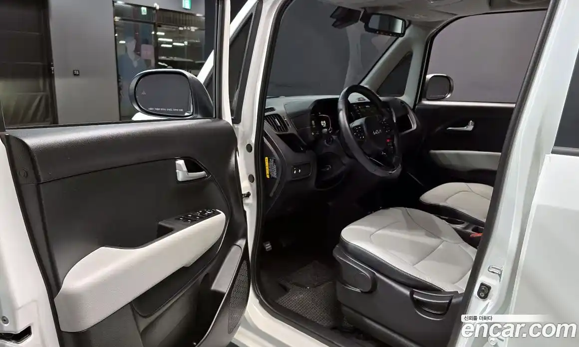 Kia Ray 2023 1.0 Автомат в Москве № 1245193, фото 10