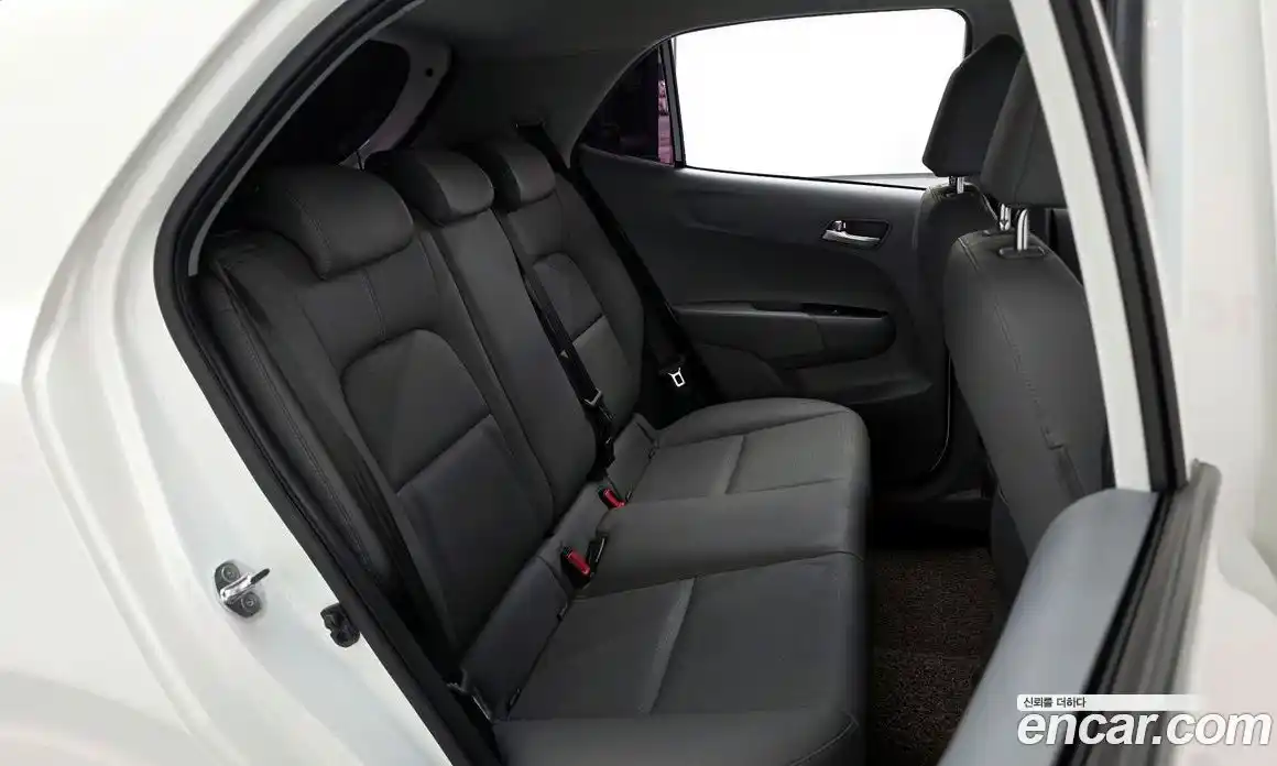 Kia Morning 2020 1.0 Автомат в Москве № 1245326, фото 11