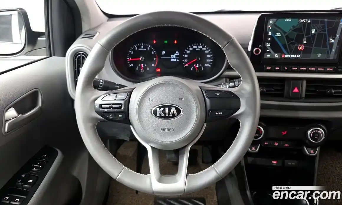 Kia Morning 2020 1.0 Автомат в Москве № 1245326, фото 16