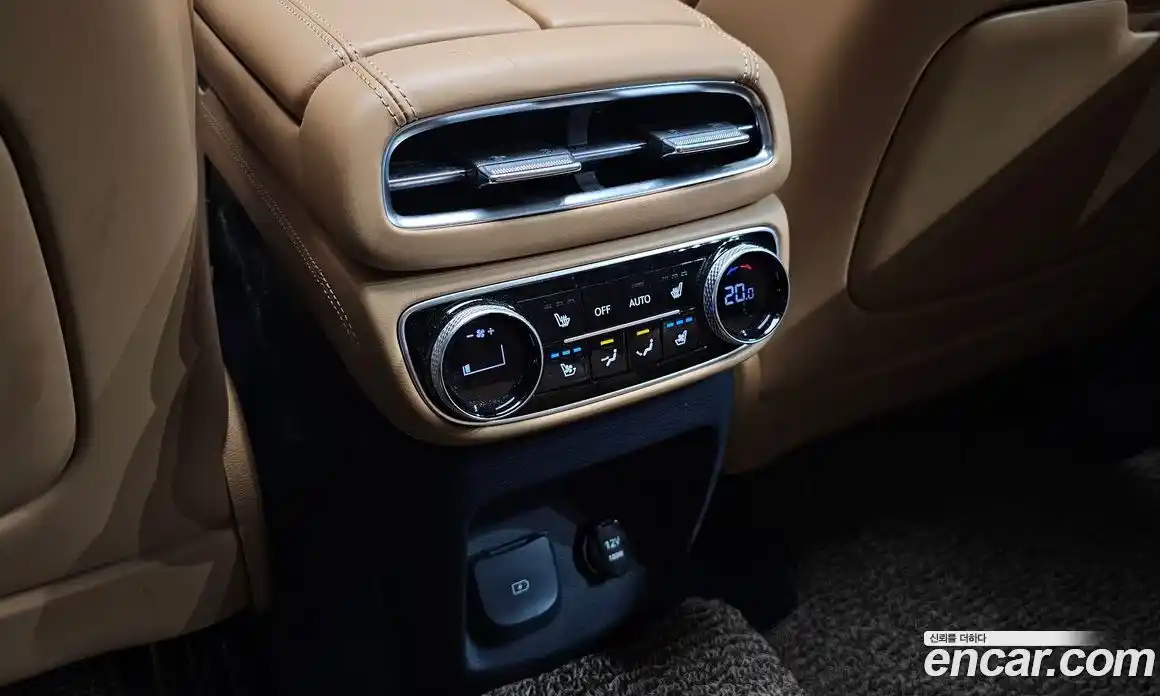 Genesis GV80 2023 2.5 Автомат в Москве № 1245440, фото 18