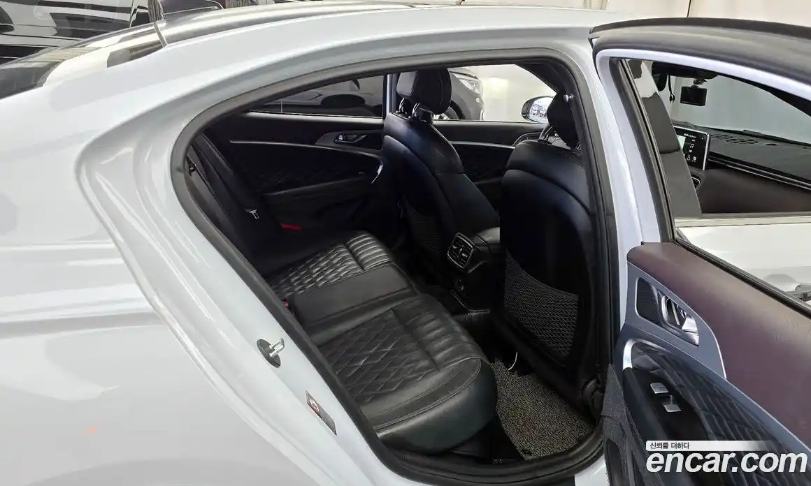 Genesis G70 2018 2.2 Автомат в Москве № 1245585, фото 12