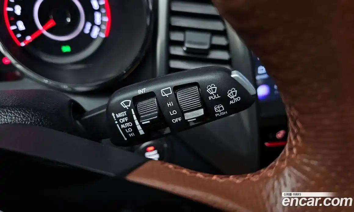 SsangYong TIBOLI 2019 1.6 гидро в Москве, фото 17