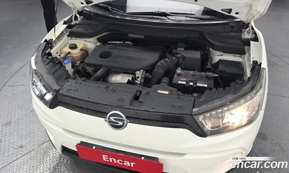 SsangYong TIBOLI 2015 1.6 Автомат в Москве № 1246200, фото 6