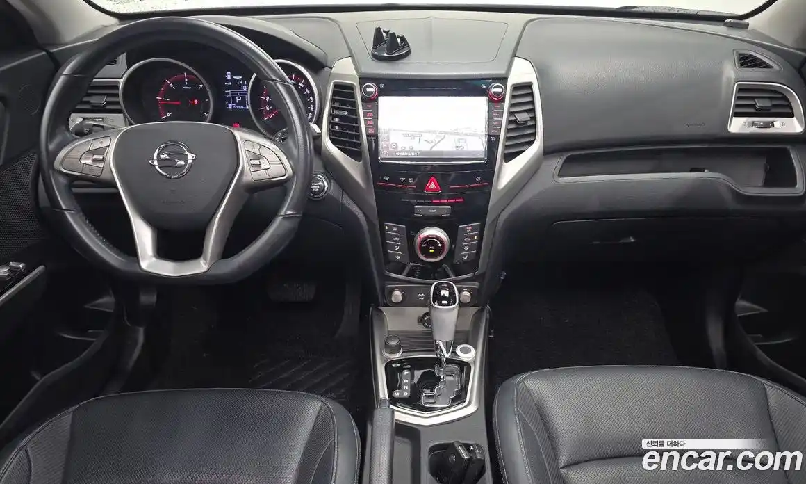SsangYong TIBOLI 2015 1.6 Автомат в Москве № 1246200, фото 7