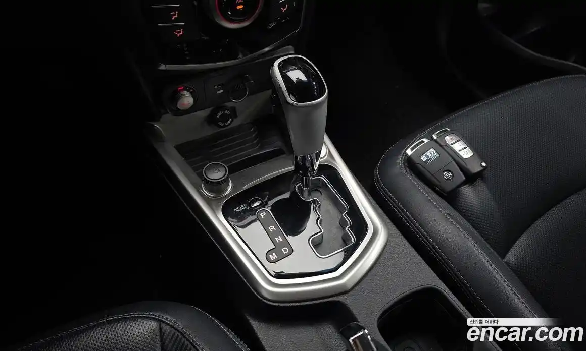 SsangYong TIBOLI 2015 1.6 Автомат в Москве № 1246200, фото 9