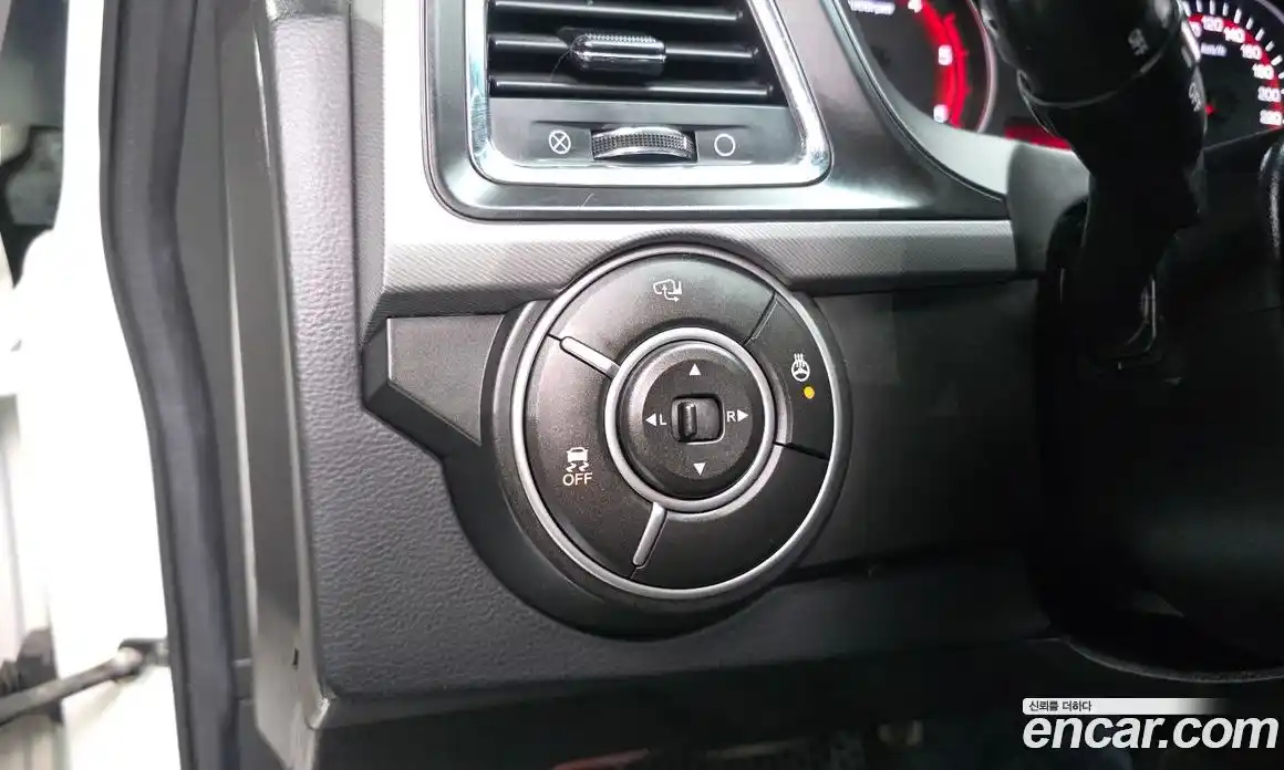 SsangYong Korando 2016 2.2 гидро в Москве № 1246305, фото 18