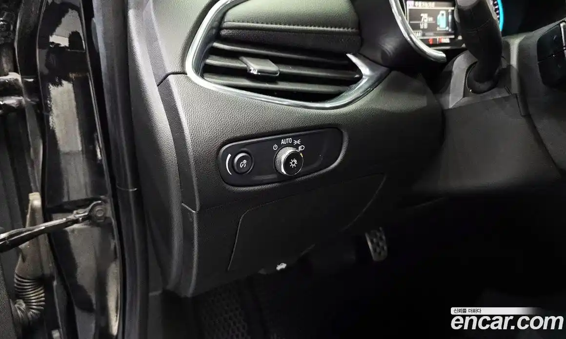 Chevrolet Malibu 2016 1.5 Автомат в Москве № 1246665, фото 17