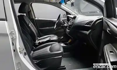 Chevrolet Spark 2019 1.0 гидро в Москве № 1246703, миниатюра 11