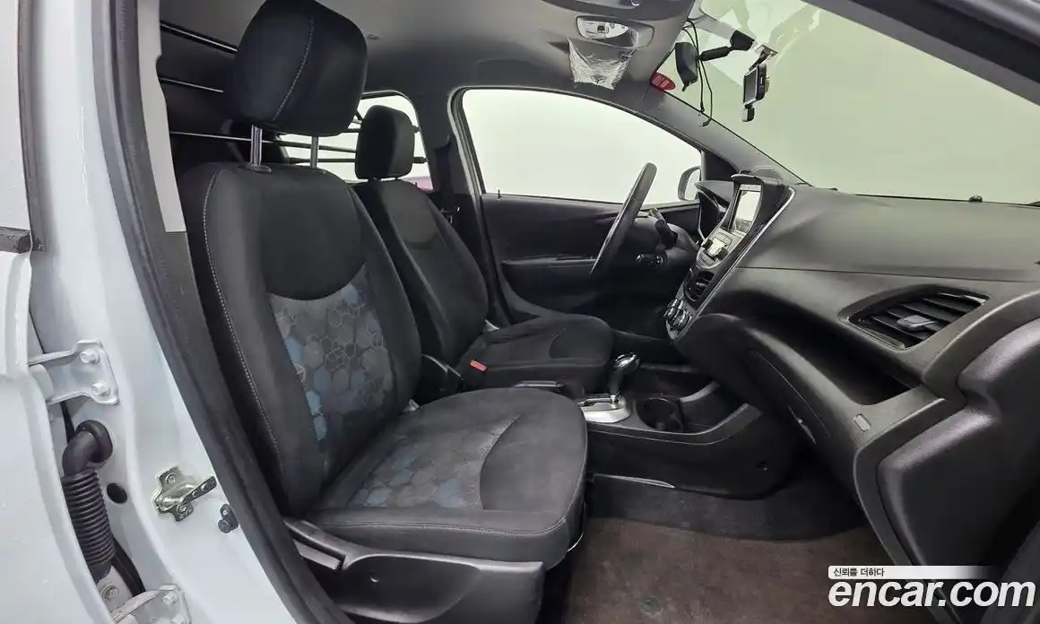 Chevrolet Spark 2016 1.0 Автомат в Москве № 1247342, фото 10