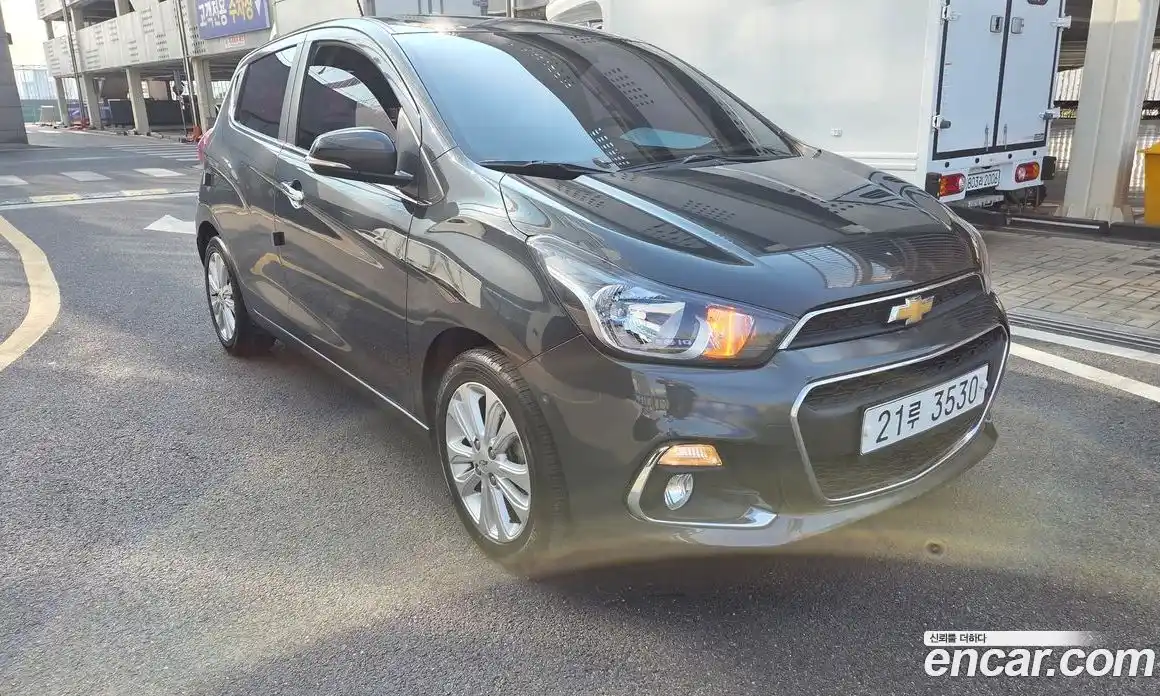 Chevrolet Spark 2017 1.0 гидро в Москве № 1247424, фото 3