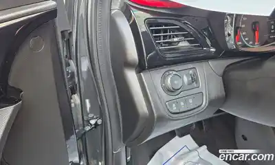 Chevrolet Spark 2017 1.0 гидро в Москве № 1247424, миниатюра 9