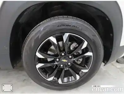 Chevrolet TrailBlazer 2021 1.3 Автомат в Москве № 1247445, миниатюра 5
