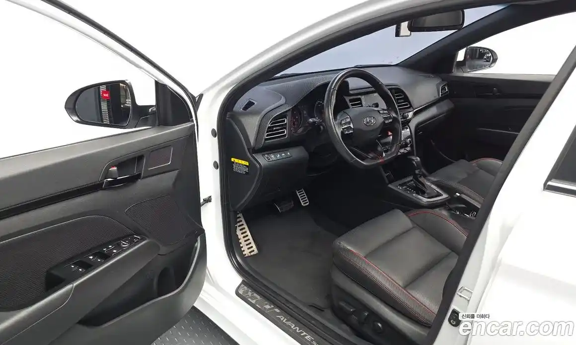 Hyundai Avante 2018 1.6 гидро в Москве № 1247918, фото 10