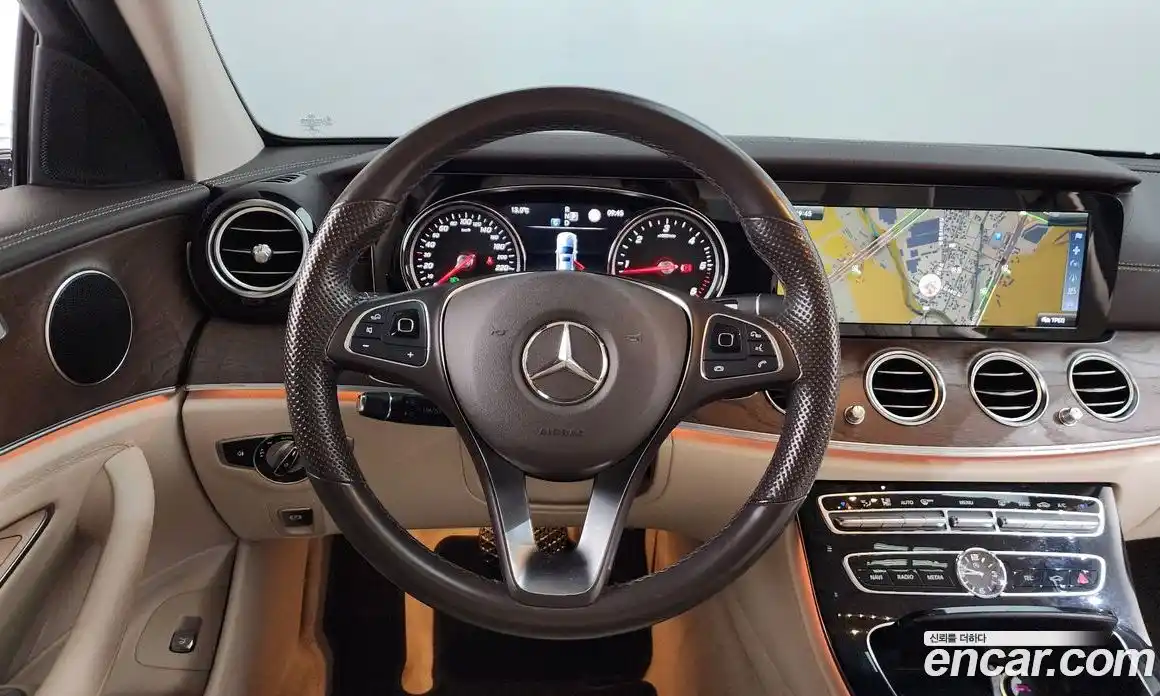 Mercedes-Benz E-Class 2016 1.9 гидро в Москве № 1248616, фото 12
