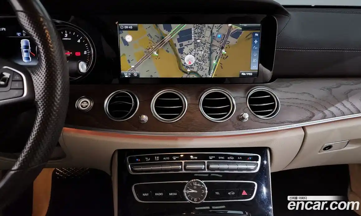 Mercedes-Benz E-Class 2016 1.9 гидро в Москве № 1248616, фото 14