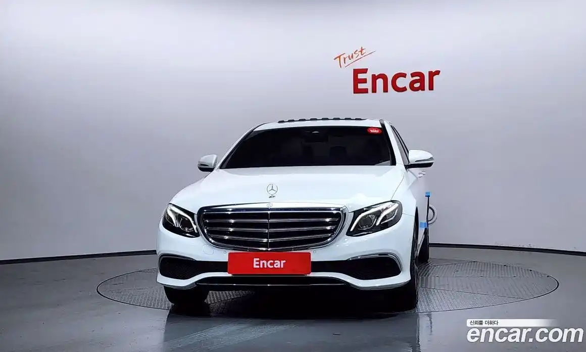 Mercedes-Benz E-Class 2016 1.9 гидро в Москве № 1248616, фото 3