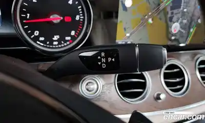 Mercedes-Benz E-Class 2016 1.9 гидро в Москве № 1248616, миниатюра 9