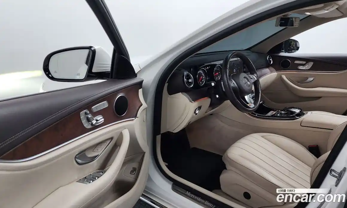 Mercedes-Benz E-Class 2016 1.9 гидро в Москве № 1248616, фото 10