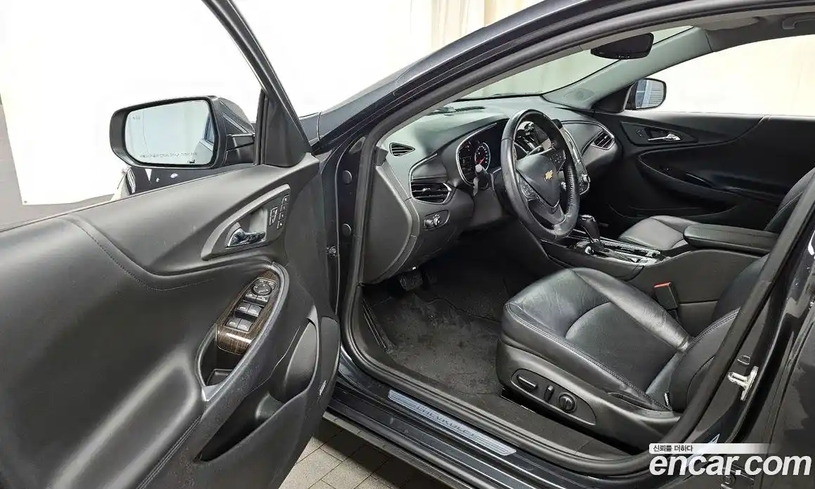 Chevrolet Malibu 2018 2.0 Автомат в Москве № 1249235, фото 10