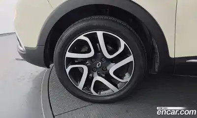 Renault QM3 2014 1.5 гидро в Москве № 1249607, миниатюра 5