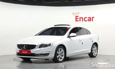 Volvo S60, 2015