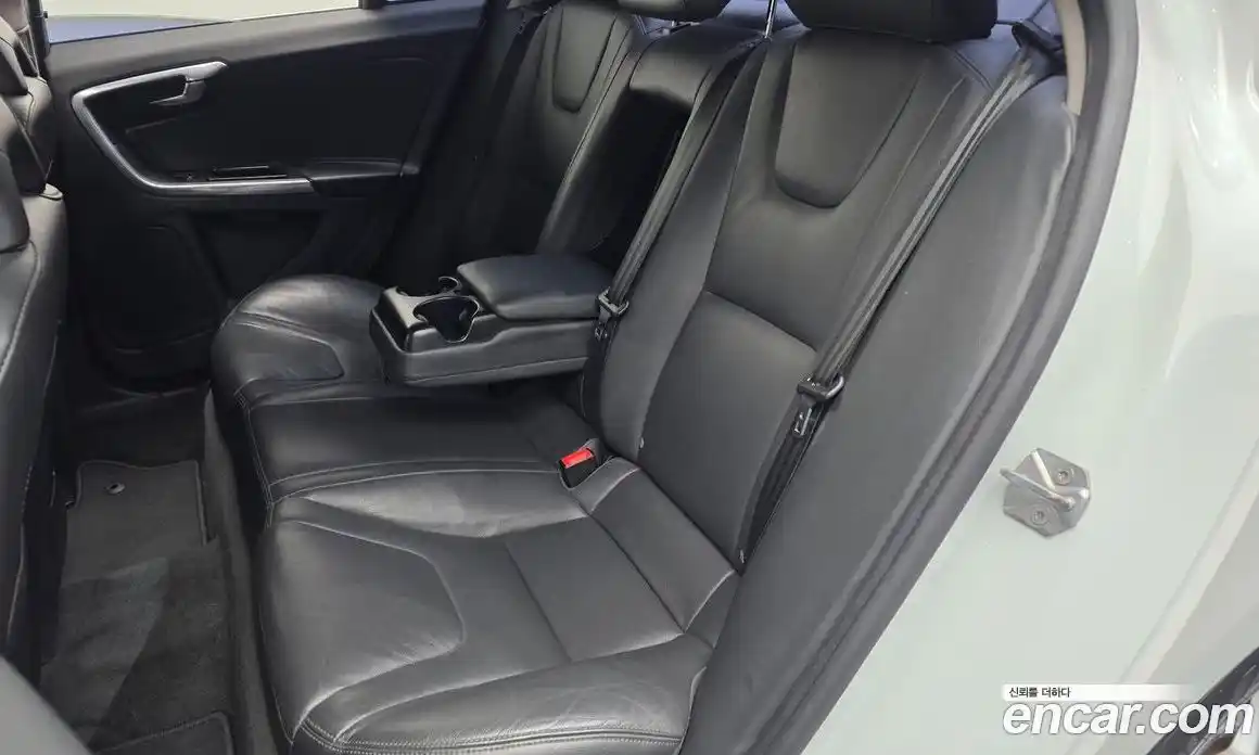Volvo S60 2015 2.0 гидро в Москве № 1250075, фото 12