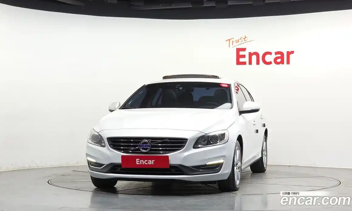 Volvo S60 2015 2.0 гидро в Москве № 1250075, фото 3