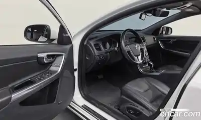 Volvo S60 2015 2.0 гидро в Москве № 1250075, миниатюра 10
