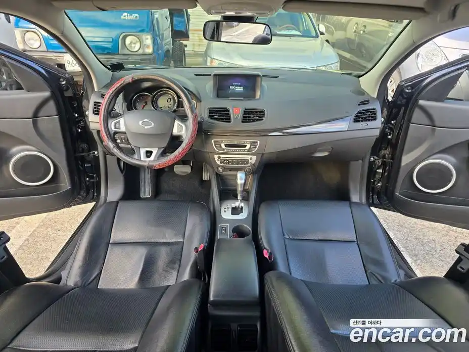 Renault SM3 2014 1.6 гидро в Москве № 1250512, фото 13