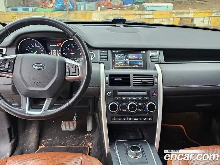 Land Rover Discovery Sport 2015 2.0 гидро в Москве № 1250646, фото 7