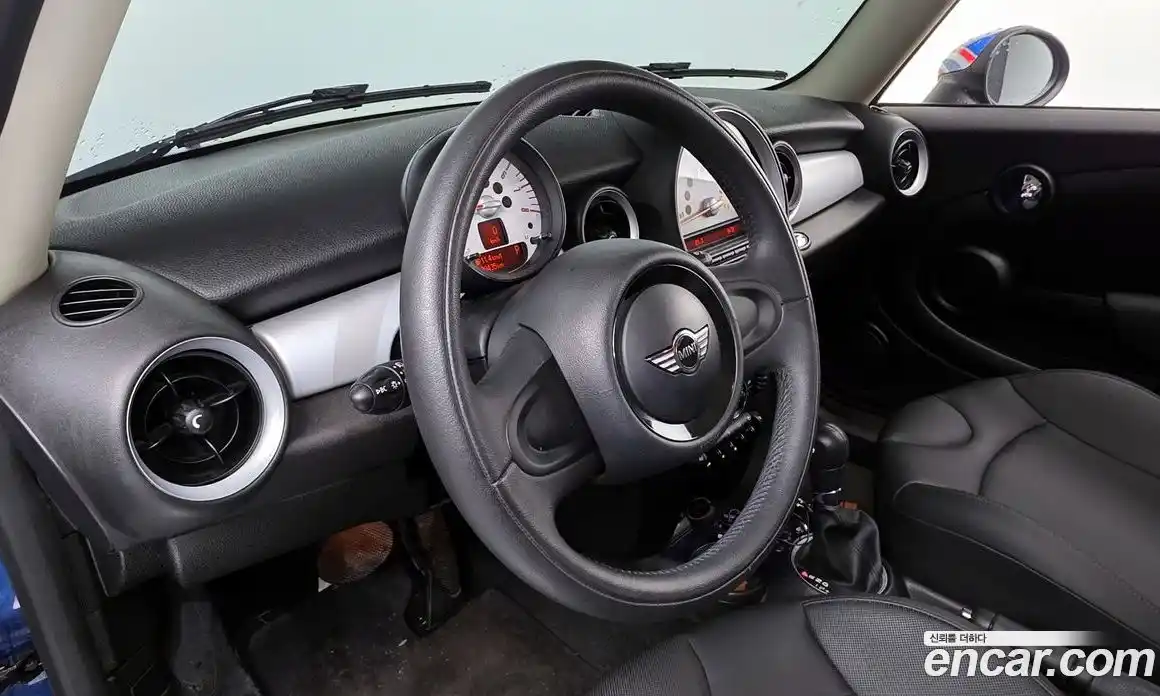 Mini Cooper 2013 1.6 гидро в Москве № 1250786, фото 17