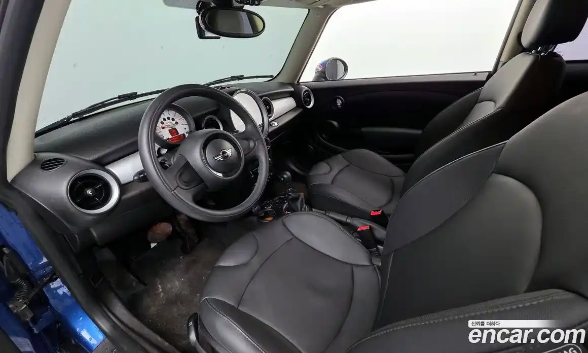 Mini Cooper 2013 1.6 гидро в Москве № 1250786, фото 7