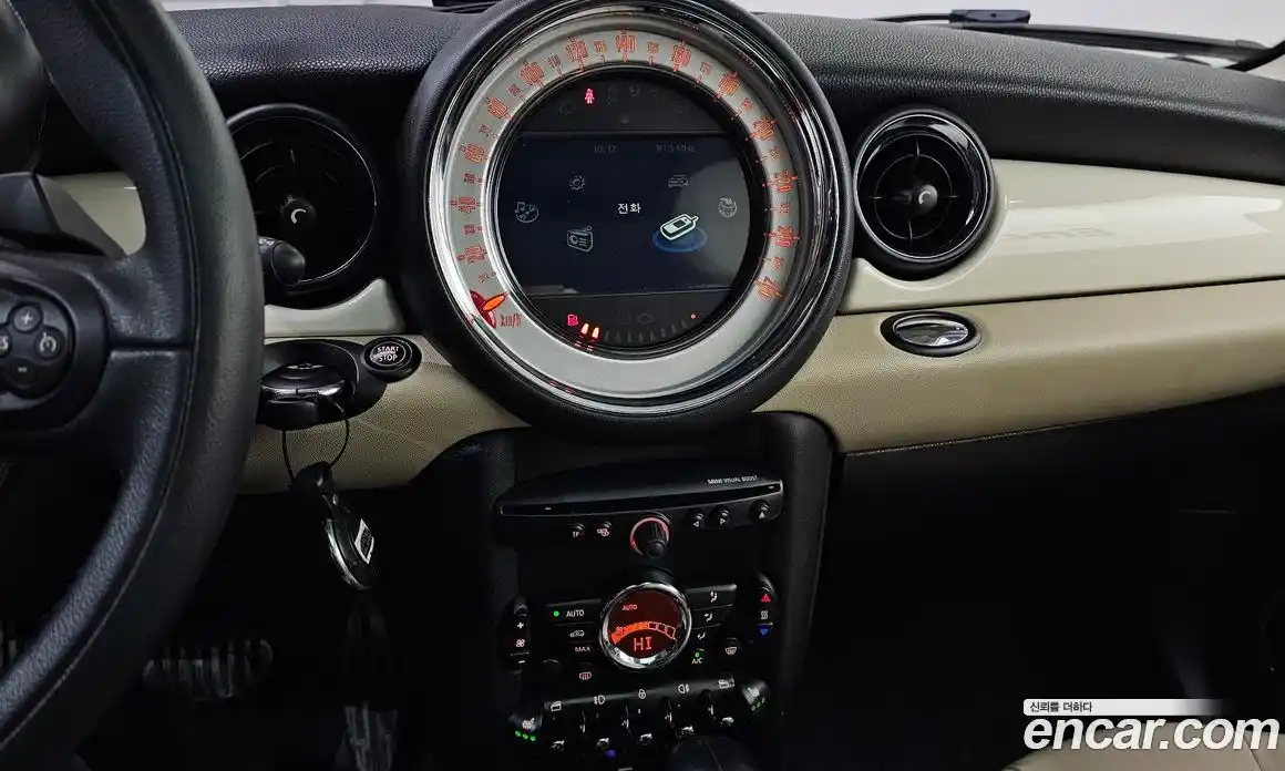 Mini Clubman 2013 1.6 гидро в Москве № 1250912, фото 14