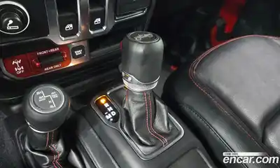Jeep Wrangler 2019 2.0 гидро в Москве № 1251697, миниатюра 8