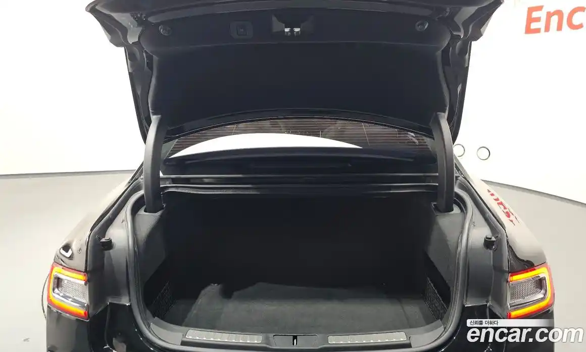 Lincoln Continental 2019 3.0 гидро в Москве № 1253069, фото 20