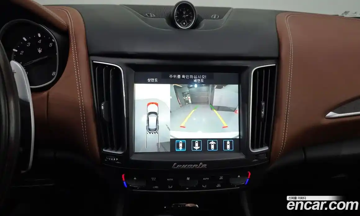 Maserati Levante 2019 3.0 гидро в Москве № 1253263, фото 15