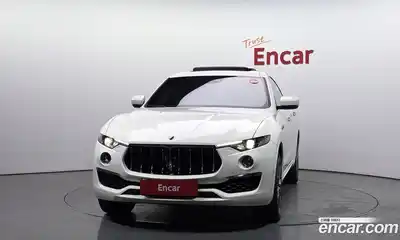 Maserati Levante 2019 3.0 гидро в Москве № 1253263, миниатюра 3