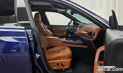Maserati Levante 2017 3.0 гидро в Москве № 1253344, миниатюра 11