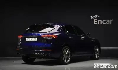 Maserati Levante 2017 3.0 гидро в Москве № 1253344, миниатюра 2
