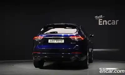 Maserati Levante 2017 3.0 гидро в Москве № 1253344, миниатюра 4